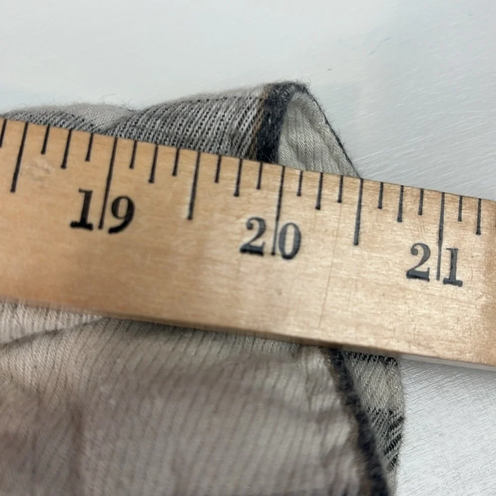 Nautica Shirt Womans Large Checkered‎ Button Down